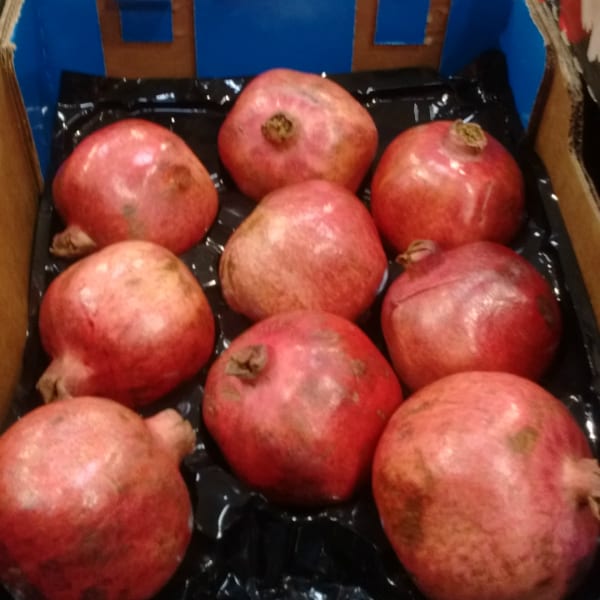 pomegranate-box