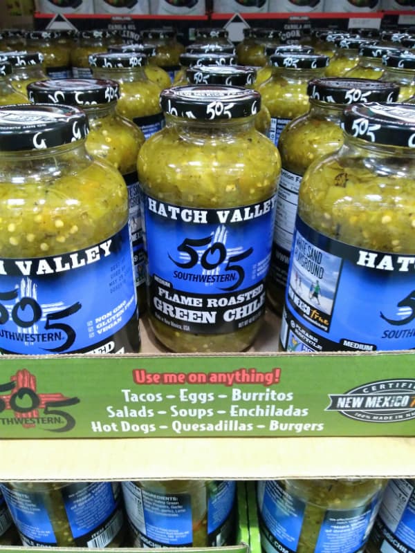 A display of 505 Southwestern Hatch Valley Green Chiles.