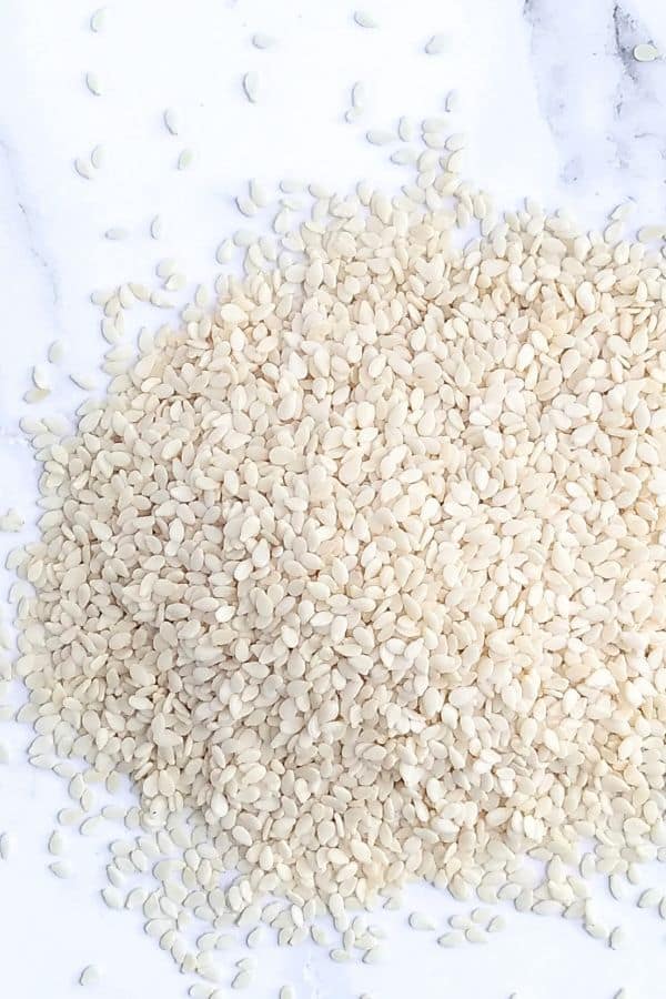 White sesame seeds