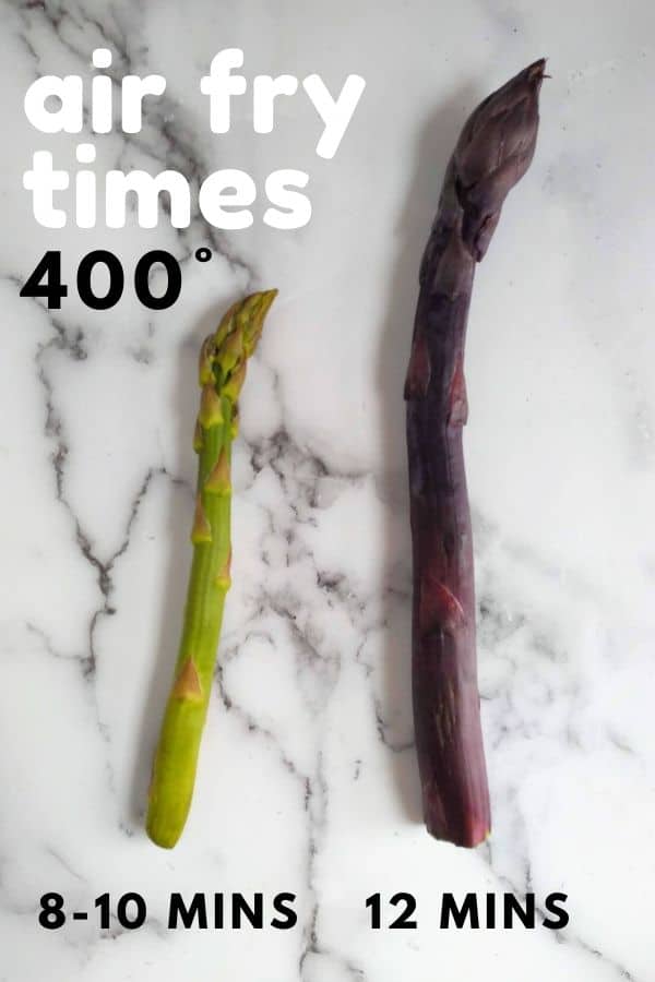 A guide to air fry times for differnet thickness of asparagus - a green asparagus that is average thickness is pictured with a thick purple asparagus. The average asparagus is cooked for 8 to 10 minutes, while the thick asparagus is cooked for 12.